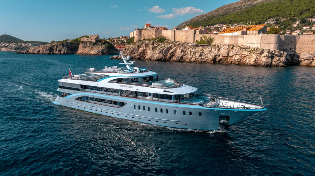 freedom yacht charter exterior