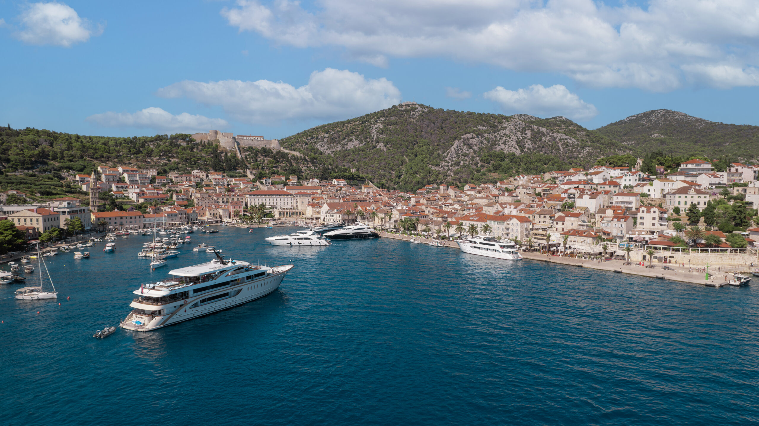 riva yacht charter in croatia