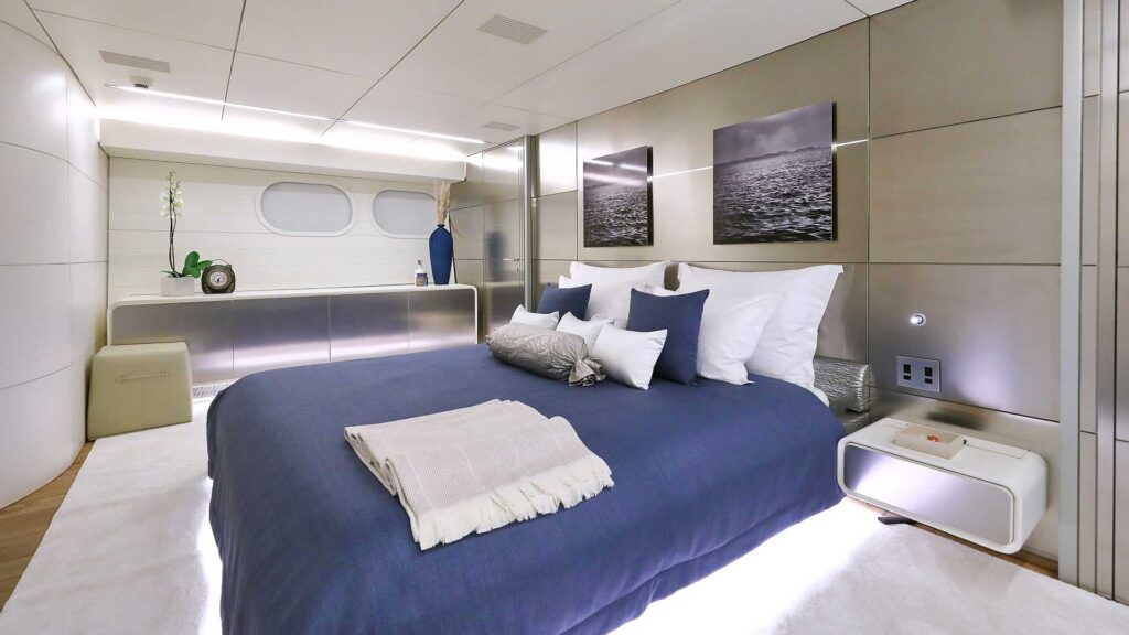 master suite anavi yacht charter