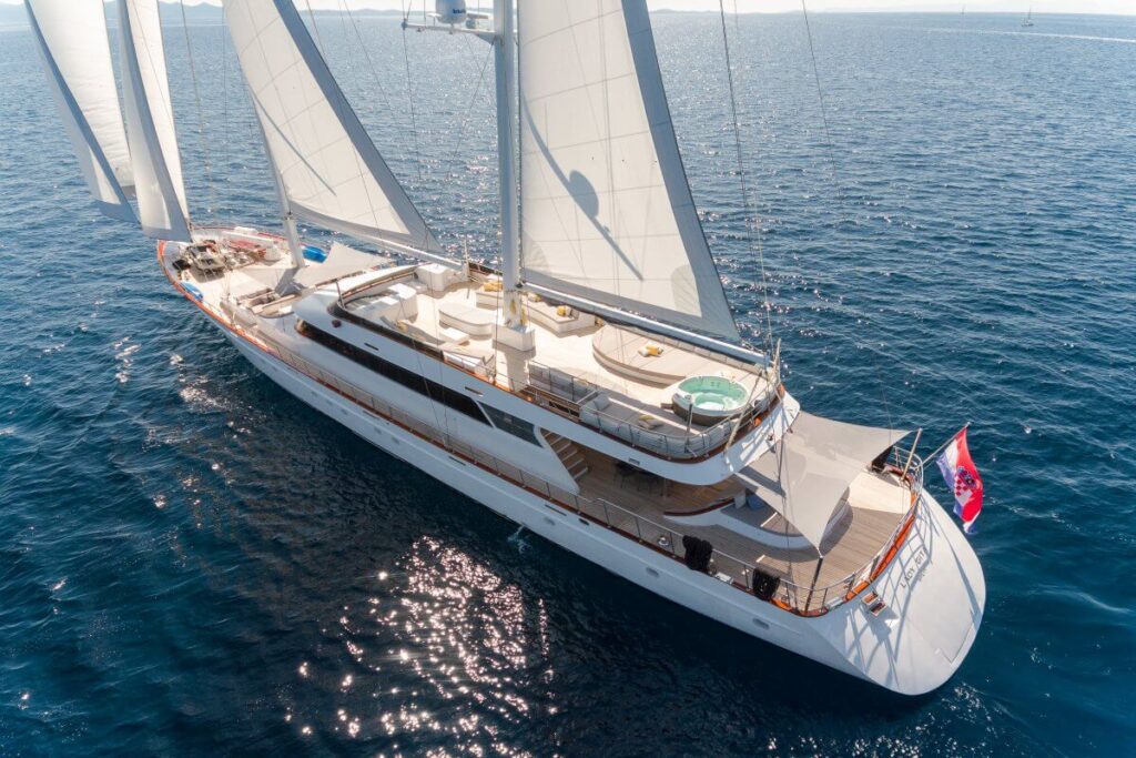 lady gita sailing yacht with jacuzzi, sunbathing areas