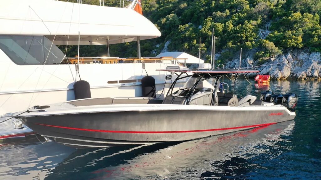 impromptu yacht charter tender vessel