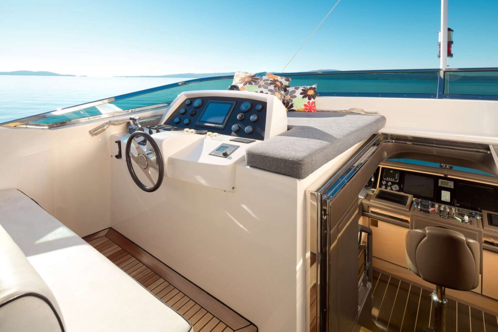 ocean drive yacht charter helm area