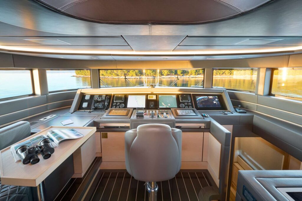 ocean drive yacht charter wheelhouse