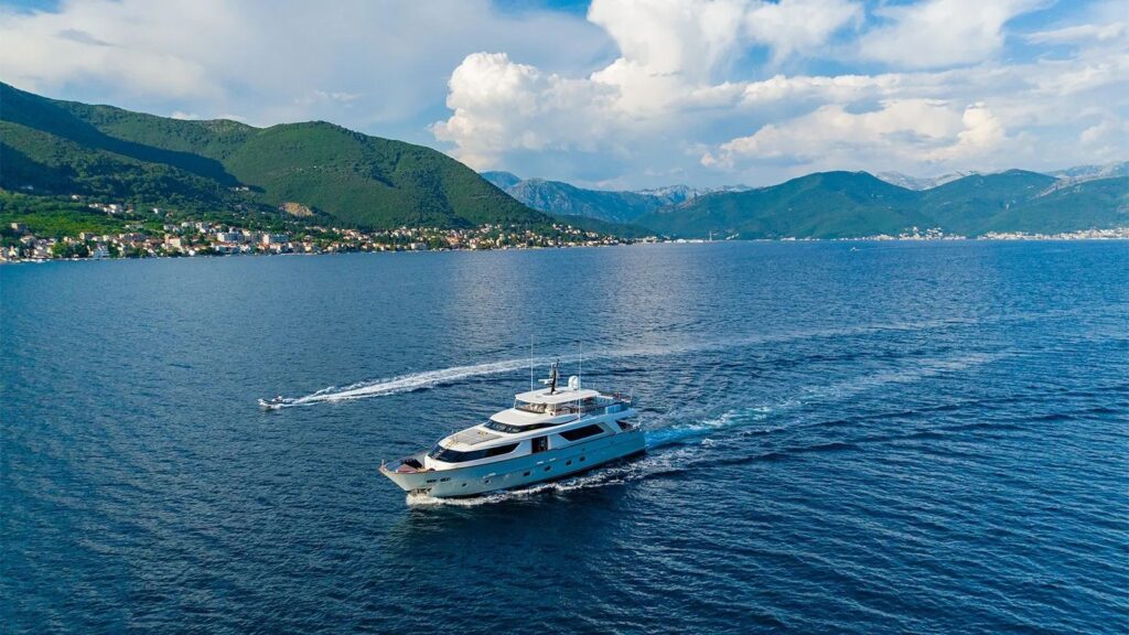 valentina ii yacht charter cruising