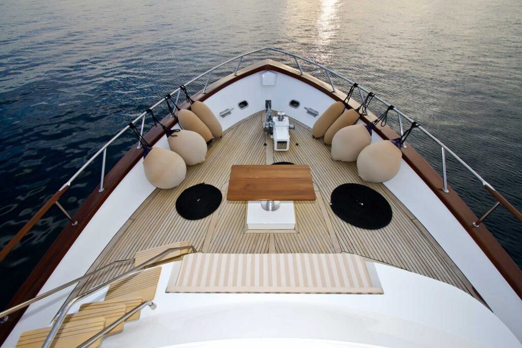 auriane yacht charter bow