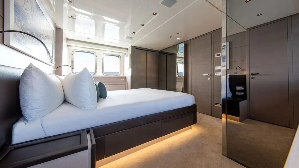 balance yacht charter master suite area
