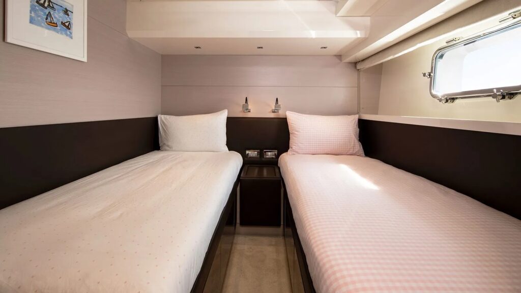 balance yacht charter twin cabin