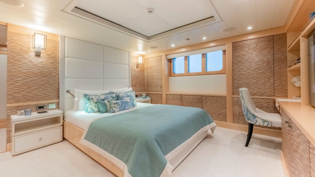 spirit yacht charter lower deck double cabin