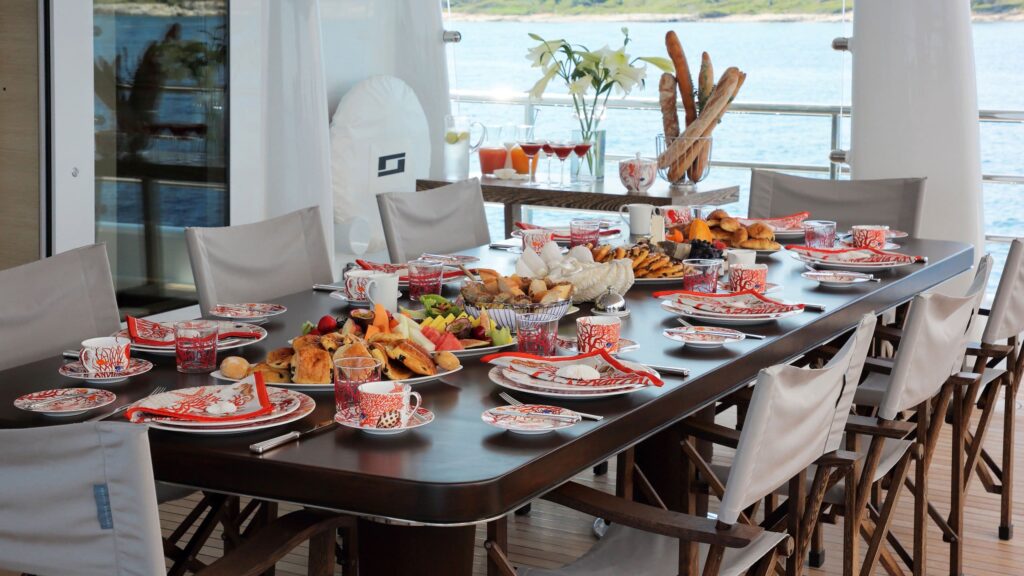 spirit yacht charter outdoor dining