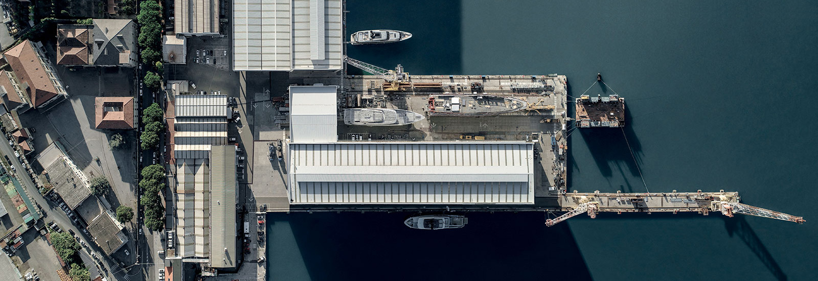 sanlorenzo yacht shipyard aerial view