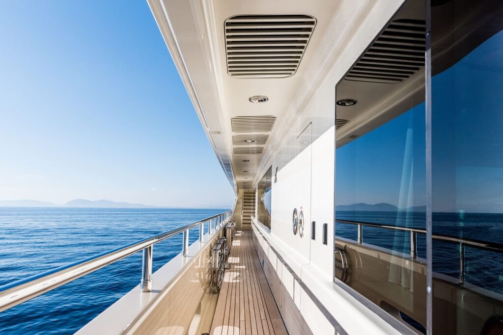 light holic yacht charter side deck