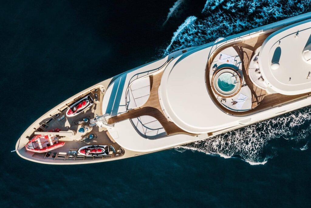 light holic yacht view from above, front deck