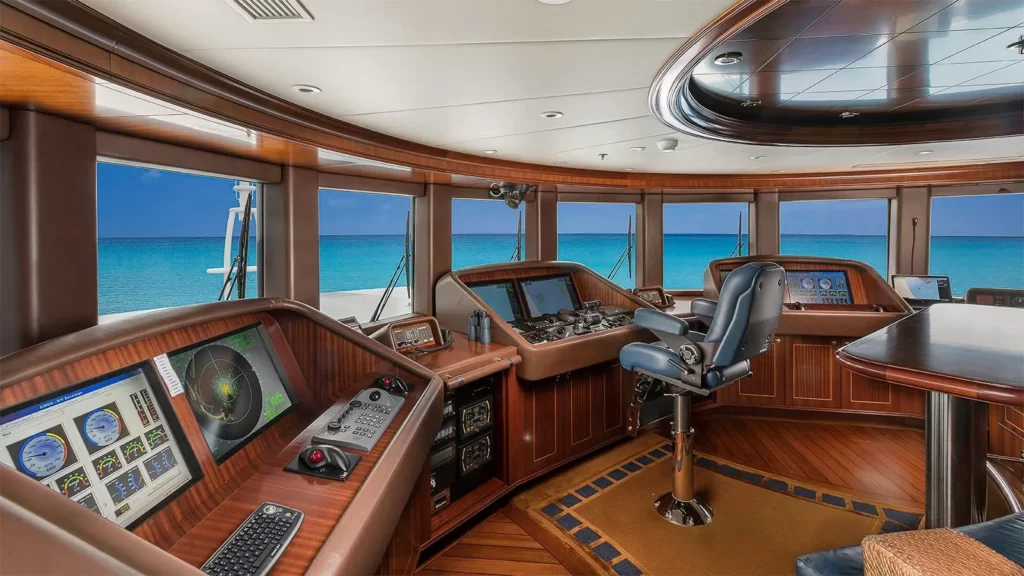 loon yacht charter wheelhouse