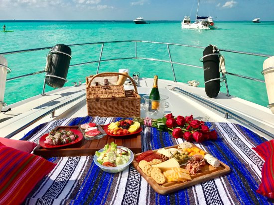 onboard front deck yacht picnic