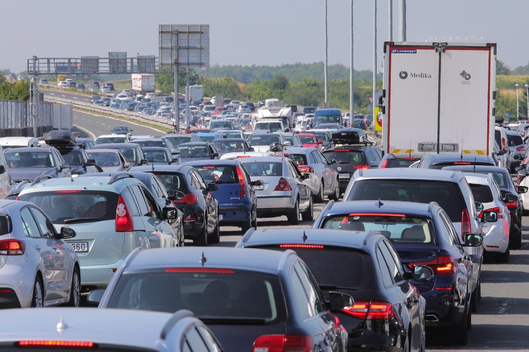A stunning example of major traffic jams in Croatia