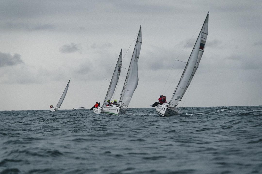Regattas are just one of many sporting events for charter guests 