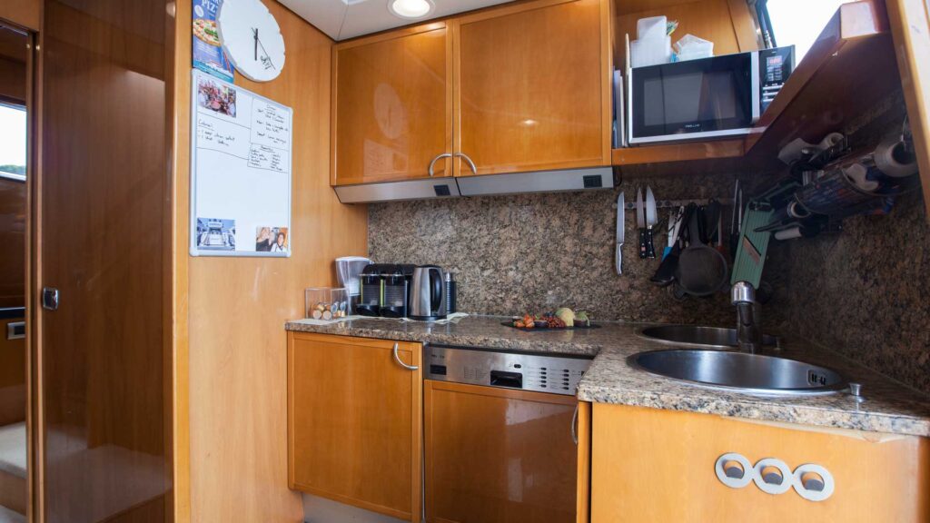 solal yacht charter galley