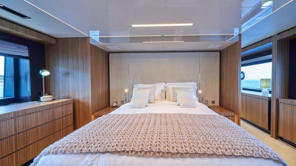 Nikita Yacht Charter king size bed