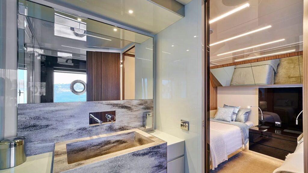 Nikita Yacht Charter twin cabin en suite