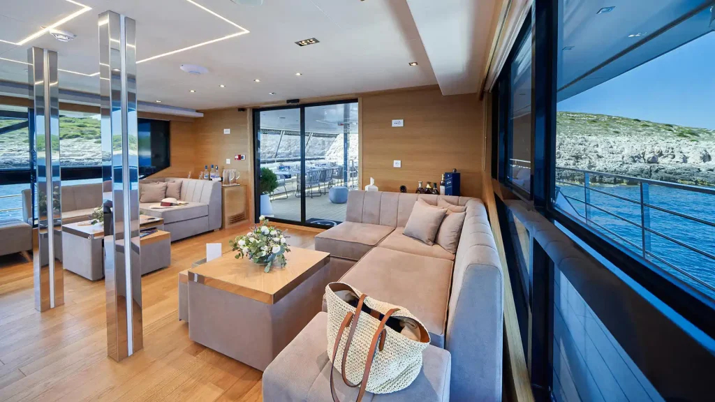 argo yacht charter upper deck