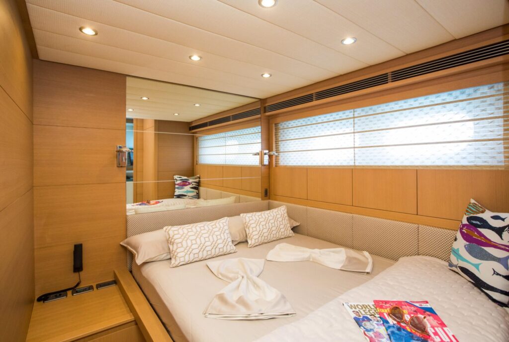 salt yacht charter convertible cabin