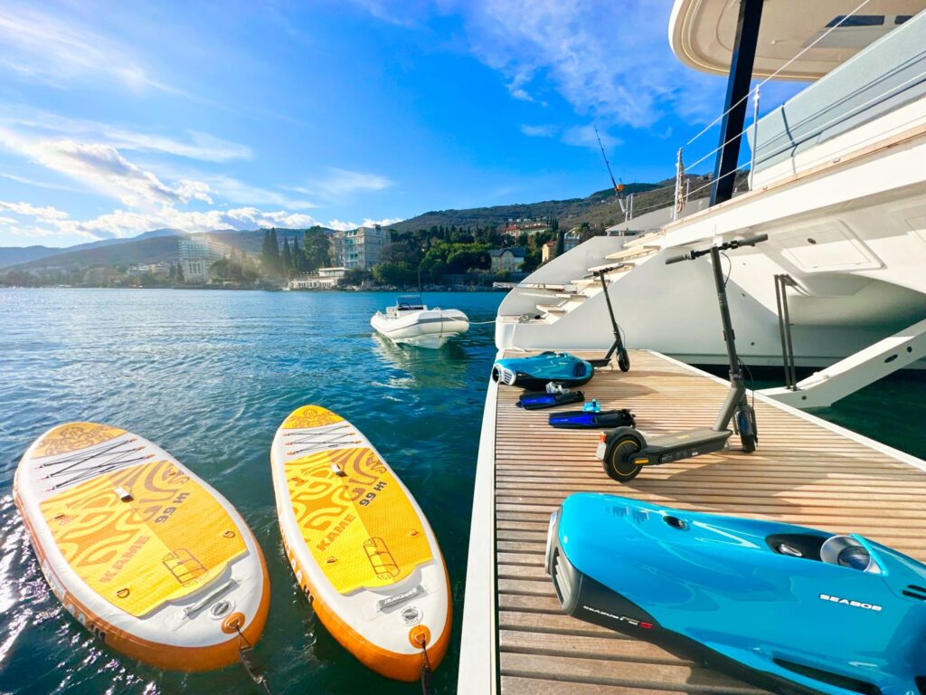 nala one catamaran yacht swimming platform & water toys