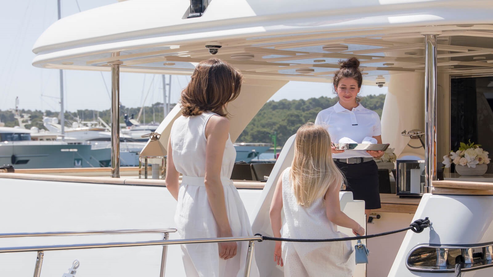 an-interview-with-a-yacht-stewardess