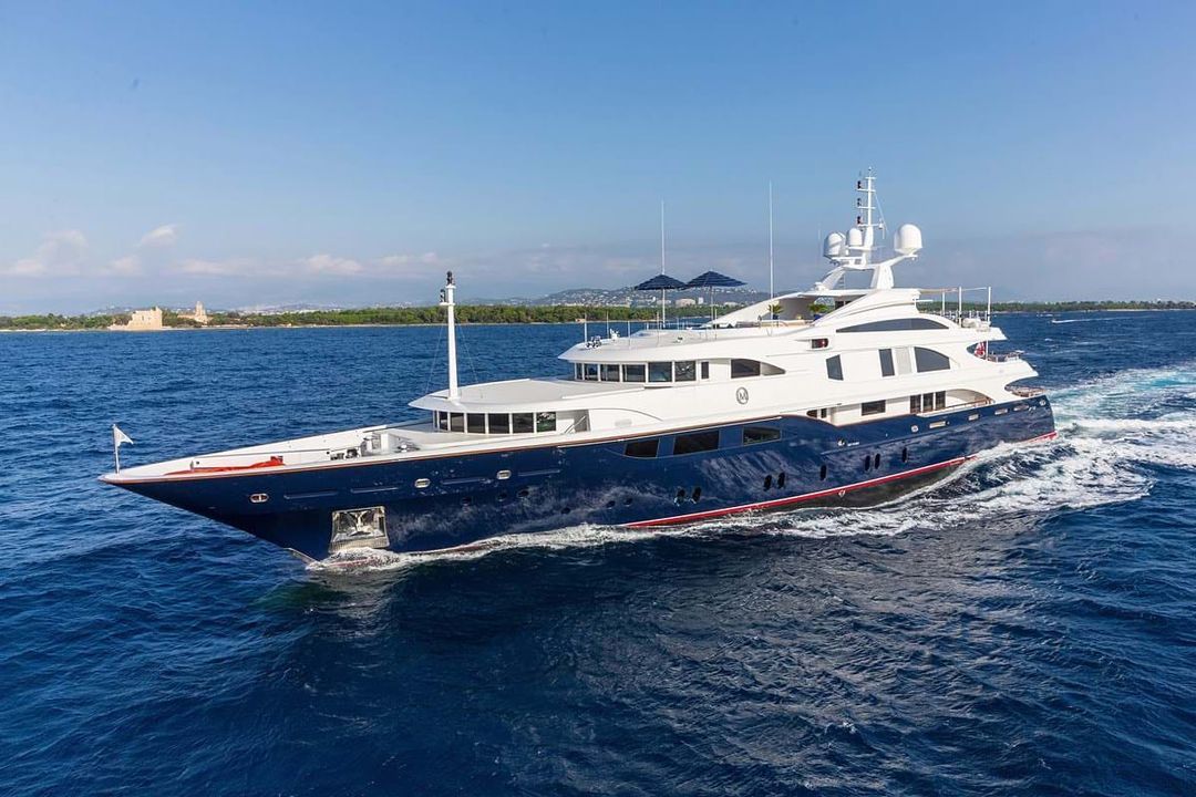 Lady Michelle yacht underway