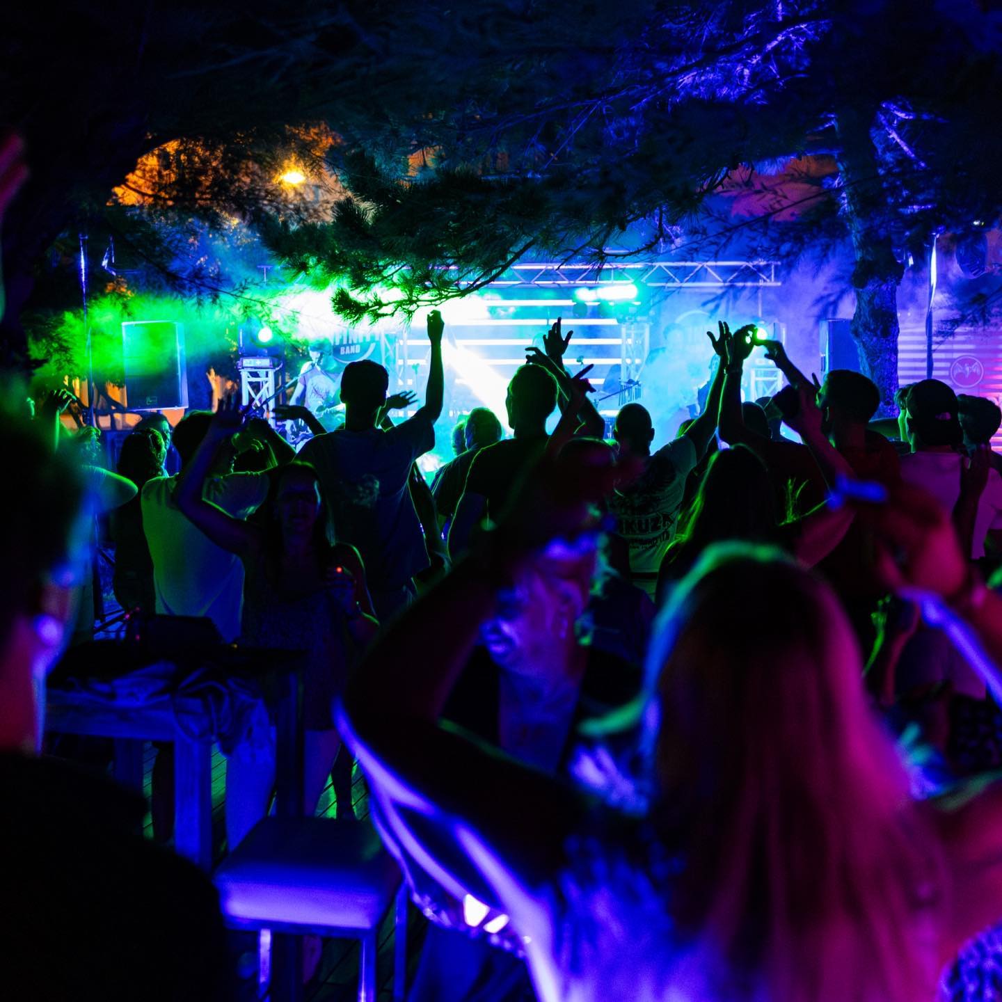 Best beach bars lounge bars and night clubs in Croatia for charter guests ()
