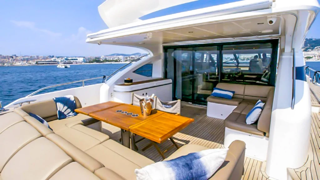 gitana ii yacht charter aft dining area