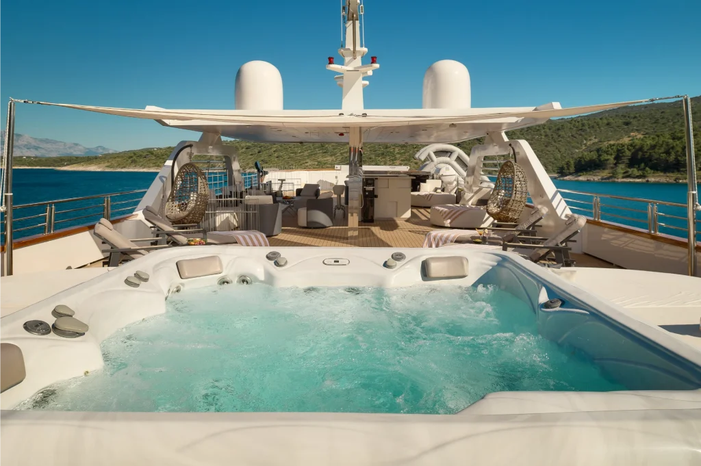 cristal yacht charter jacuzzi