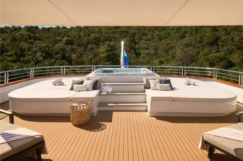 cristal yacht charter sundeck aft