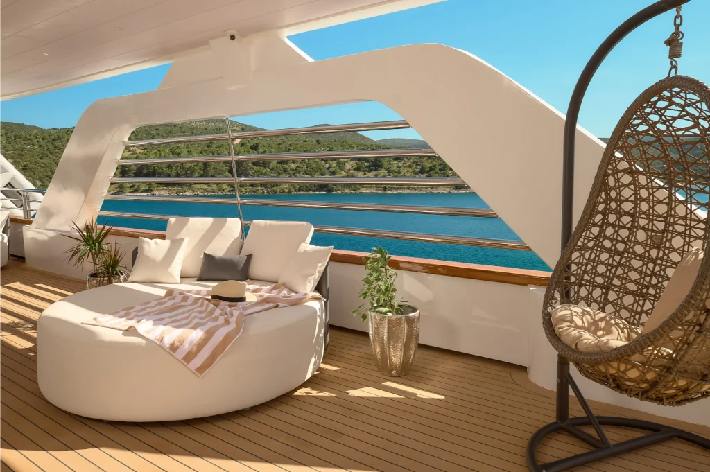 cristal yacht charter sundeck relaxation spot