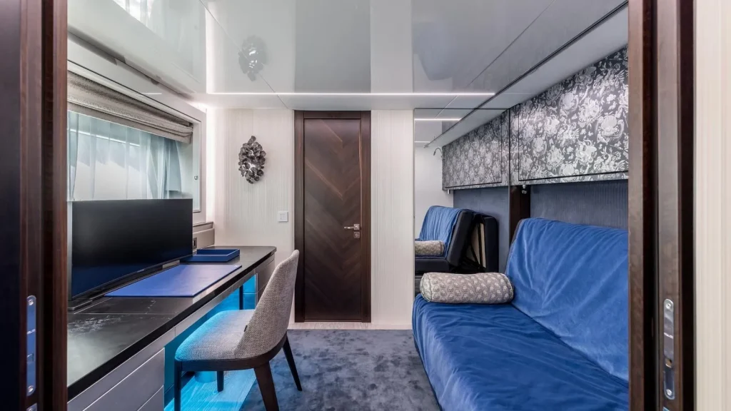 exit yacht charter master cabin office and single bed