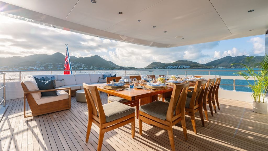 moskito yacht charter bridge deck aft