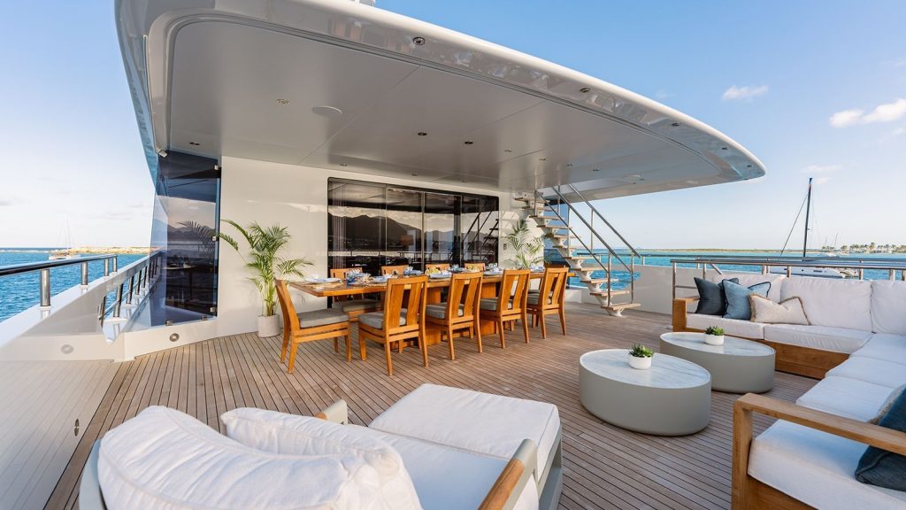 moskito yacht charter bridge deck aft dining