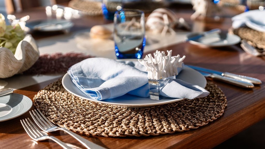 moskito yacht charter dining decor