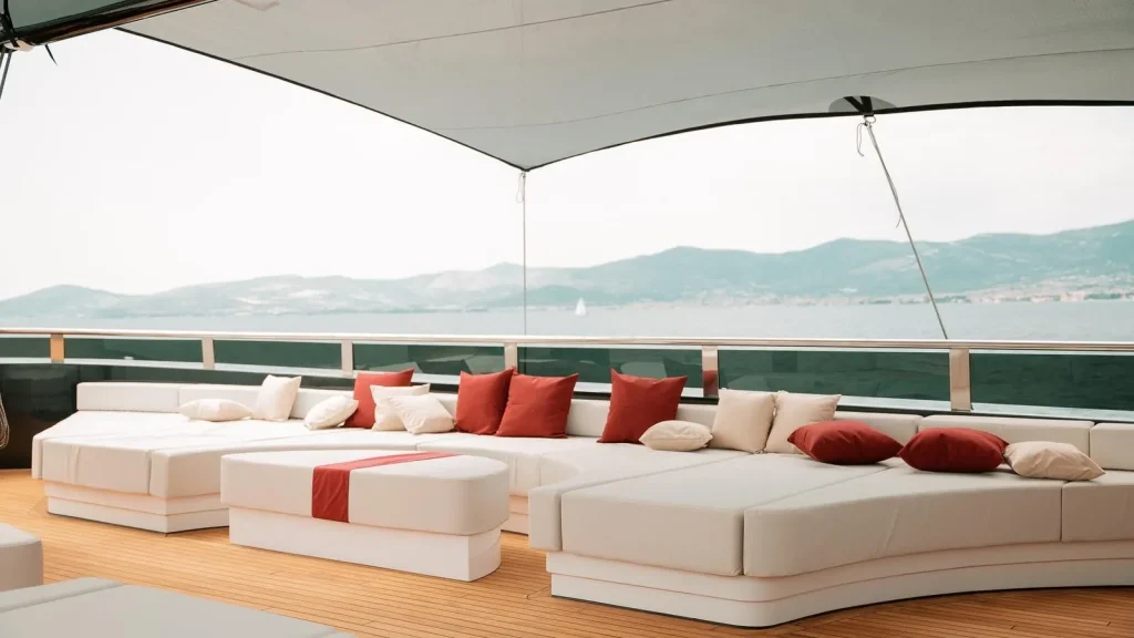 reposado yacht charter sundeck lounge