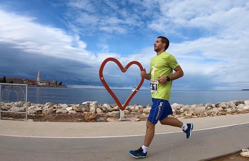 Running in Croatia on a charter holiday ()