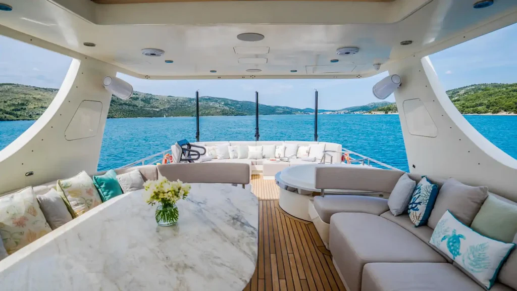 dream yacht charter flybridge area