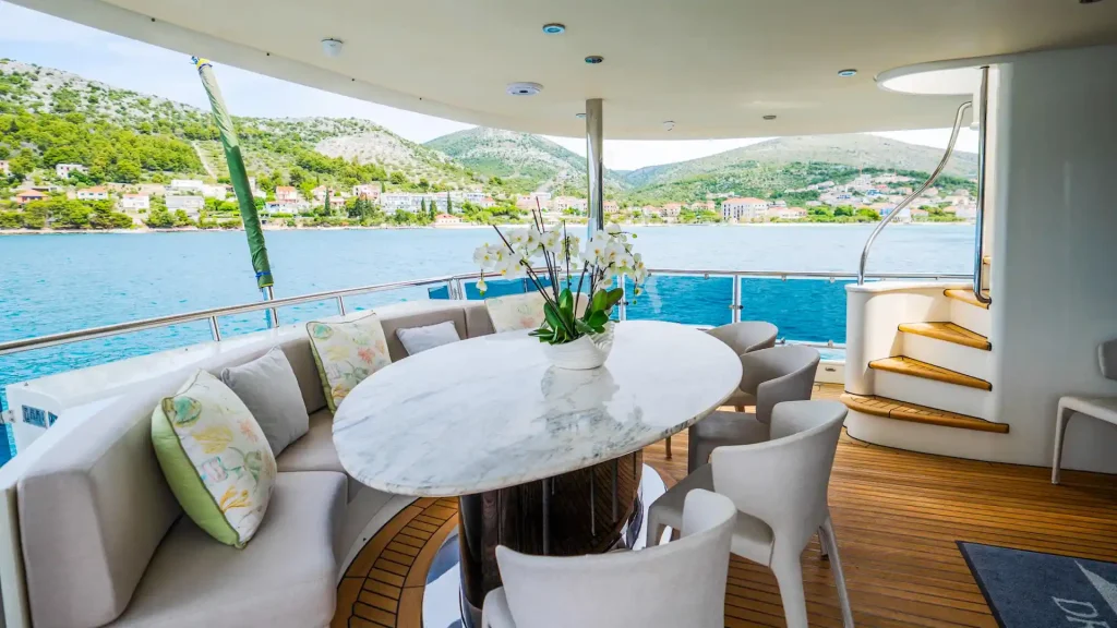 dream yacht charter main deck aft