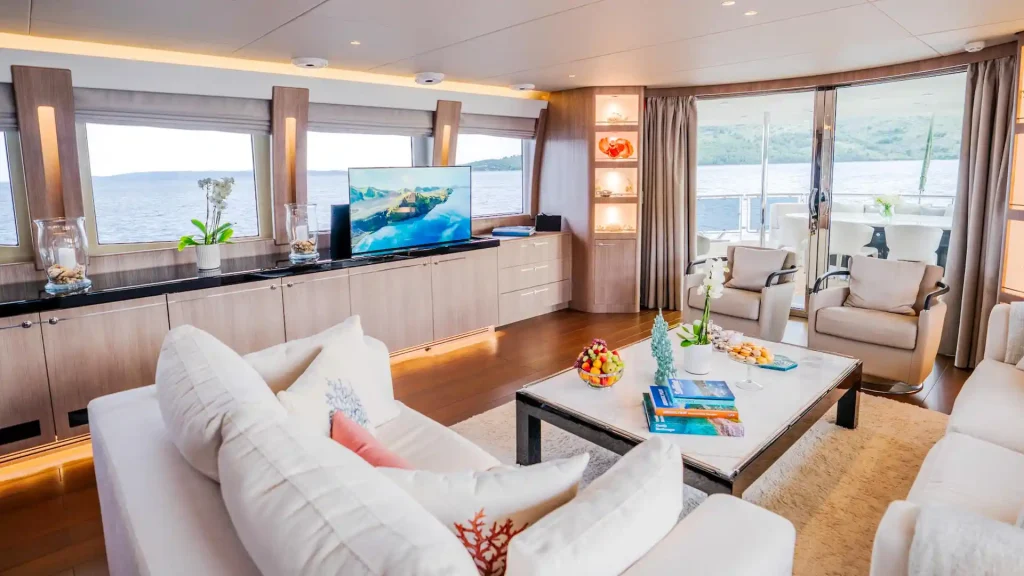 dream yacht charter salon facing aft