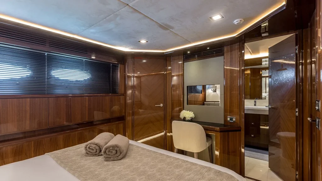 experience yacht charter double cabin desk