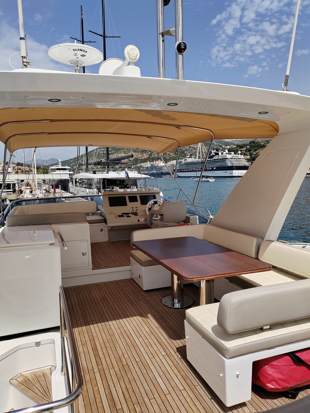 SuperYachts Croatia in Dubrovnik () SuperYachts Croatia in Dubrovnik ()