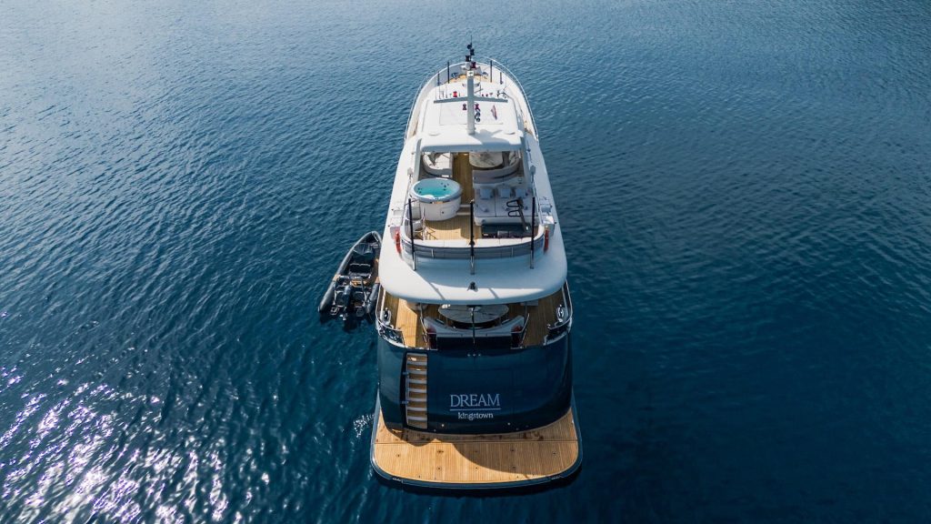 Dream yacht charter stern view