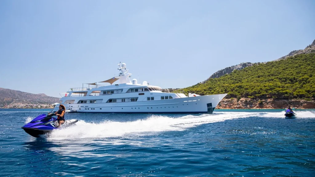 victory yacht charter jet ski ride