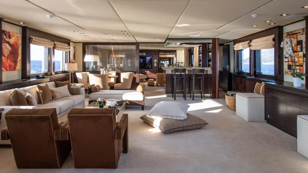 victory yacht charter main salon looking front