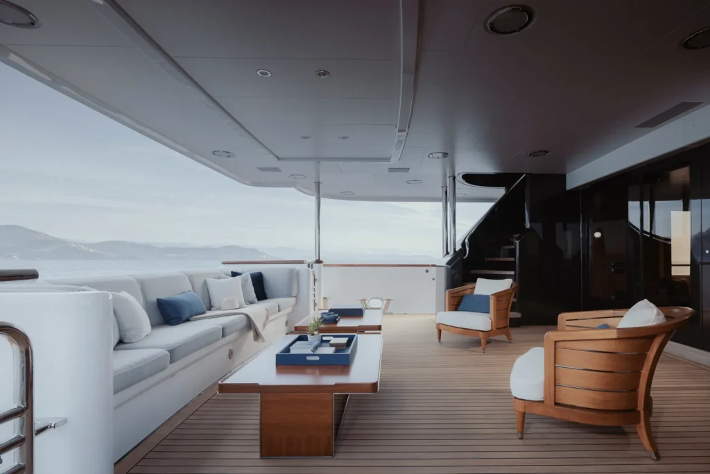 adventure yacht charter main deck aft